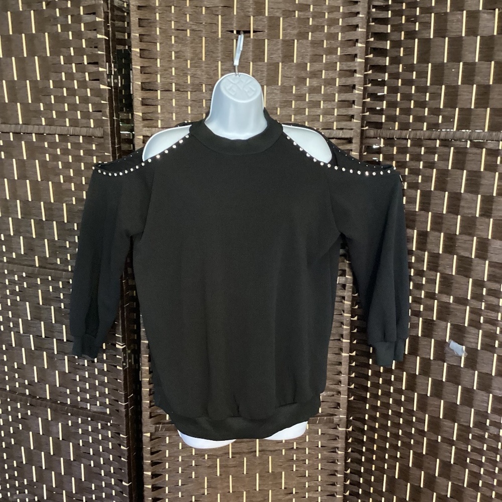 Sequin Old Shoulder Long Sleeve Top ( PREOWNED)